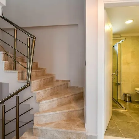 Amore - 4 Bedroom Villa In Hisaronu *