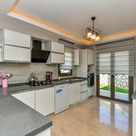 Amore - 4 Bedroom Villa In Hisaronu Willa *