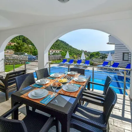 Amore - 4 Bedroom Villa In Hisaronu Willa *