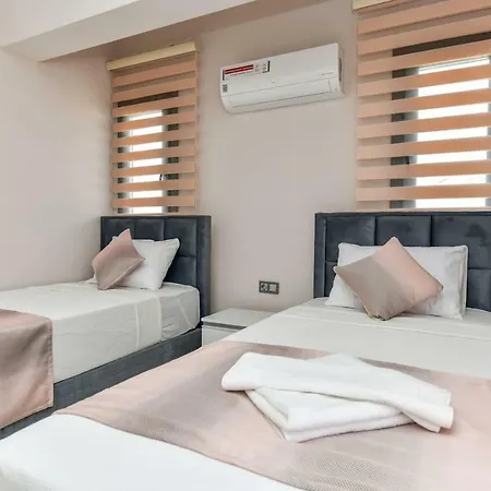 Willa Amore - 4 Bedroom Villa In Hisaronu Ölüdeniz